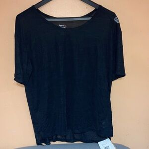 Reebok Jet Black is active chill Tee